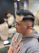 フランクスバーバー アンド ビアークラブ(FRANK'S BARBER and BEER CLUB)&nbsp;スキンフェード