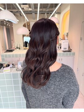 ネウィ 広島(newi) 20代・30代・40代似合う小顔ヘアアレンジ♪二次会ブライダル花嫁