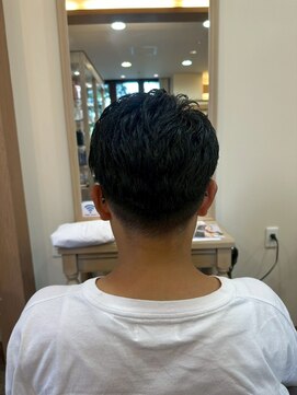 メンズカット/ブルーブラック/フェザーパーマ[千葉/千葉駅]