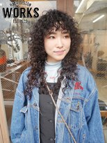 ワークス ヘアデザイン(WORKS HAIR DESIGN)&nbsp;ウルフスパイラルパーマレイヤーカーリースタイル
