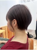 くびれショートボブでかわいさと大人っぽさを両立◎
