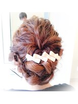 プラスウイング 鶴川(+ WING)&nbsp;外国人風ギブソンタック