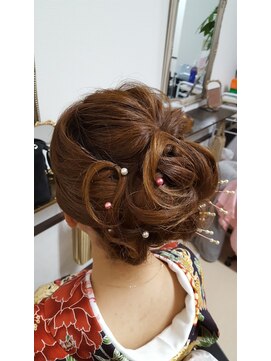 フラワー(Flower) ヘアセット