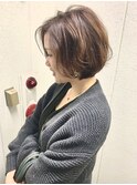 ひし型シルエットミディアムボブ