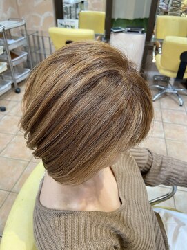 リーオオサカ(Lee Osaka) ハイライトカラー×東芽生