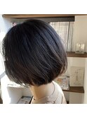 ショートボブ