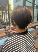 ダークグレージュミルクチョコレートマニッシュショート
