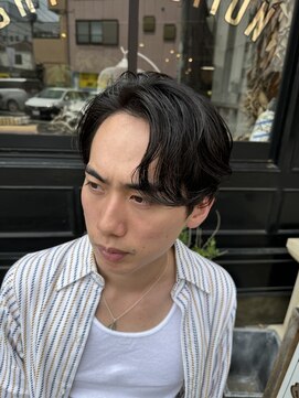 ディカプリオ風かきあげヘア