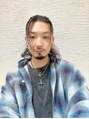 ウーロス(uros.) TOMOHIRO (大川)