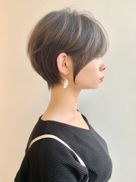 アルトル 池袋(altru) ◇大人可愛い20代30代40代50代前下がりショート　元重