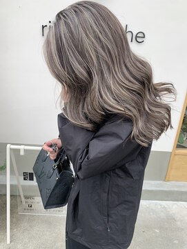 リヴゴーシュ(rive gauche) 海外風ハイライトカラー