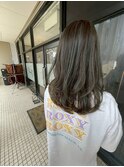 グレージュ切りっぱなしボブ前髪ありミニボブミルクティベージュ
