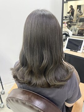 ソピ バイ インビテーション(sopi by invitation) オリーブグレージュ / airi