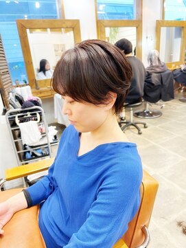 ニューラインギンザ(New-Line 銀座) 大人ショート(金子涼)