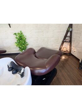 【福山・三吉町】美髪は頭皮のダメージケアから…。疲れを癒す“至福のスパTime”でエイジングケアを◎