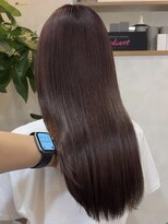 ルーチェ(Lu-che)&nbsp;【圧倒的艶髪】ブリーチで作るからこそでる透明感ピンクカラー