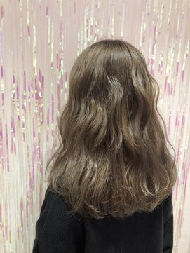 フィッシュ(fish) nudie beige