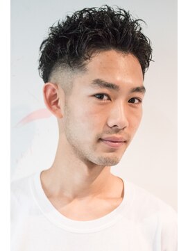 メリケンバーバーショップ コウベ(MERICAN BARBERSHOP KOBE) ツーブロックセミウェットニュアンスウェーブパーマ
