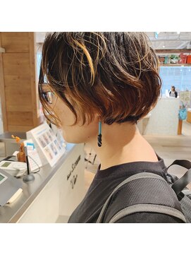 ヘアーエスクールシーユー 枚方T-SITE店(hair S.COEUR×Cu) ボブとハイライト
