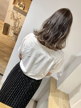 エイトタマプラ たまプラーザ店(EIGHT tamapla) 【EIGHT木村】シルバーベージュ