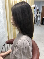 キラーナセンダイ(KiRANA SENDAI)&nbsp;透明感たっぷり大人暗髪ヘア