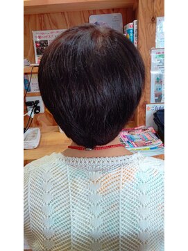 カラー専門店 色染堂 福浜西町店 can't go gray yet