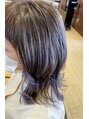 アッシュ アーティスティック スタジオ オブ ヘア(Ash artistic studio of hair) 白髪をカバーしつつデザインを楽しめるカラー