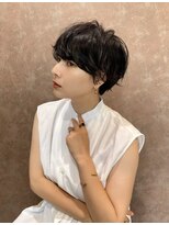 カプロハナレ(Capullo.Hanare) 【capullo Hamare】フェミニンマッシュショート