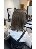 20代30代40代 髪質改善 ヘルシーセミロング ベージュで透明感