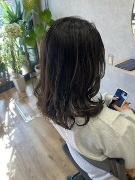 ボーンブライト(born bright) ミディアムモノトーン