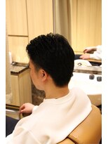 ヘアーモードキクチ 日本橋三越前店 ツーブロックアップバング