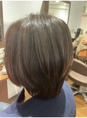 ショートボブ