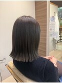 切りっぱなしロブ×アッシュカラー