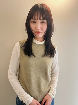 ユー セント(yew scent) 前髪ぱっつんレイヤー