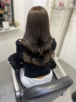 ソルバー(SOLVER)の写真/【学割U24】全てのメニューでスタイリストひとりが担当させていただきます!学生さんにも嬉しいお手頃価格☆