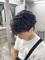 レーヴバイリコ 三軒茶屋(Reve by liko)&nbsp;フェザーパーマ/メンズパーマ/ショートセンターパート/三軒茶屋