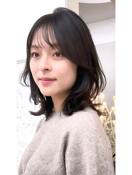 アンフィニー 銀座(ANFINI) レイヤーカット/地毛風カラー/外ハネ/シースルーバング/銀座