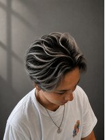フリースト 京都(FREEST) バレイヤージュ×センターパート