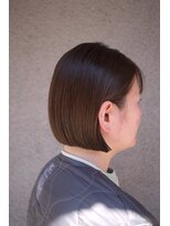 ココ(qoqo) 切りっぱなしボブ 丸みボブ おさまり重視