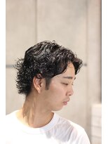 キングスマントーキョー カットクラブ 中野(KINGSMAN TOKYO CUTCLUB)&nbsp;ニュアンスパーマ/ツイストスパイラル/フェード[中野/MEN'S]