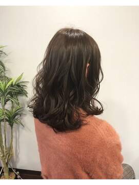 グロウズ ヘアー(GROWS HAIR) ＊お出かけミディ＊