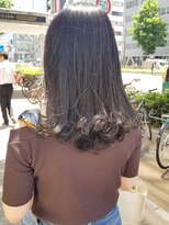 インビテーション(invitation) オリーブグレージュ