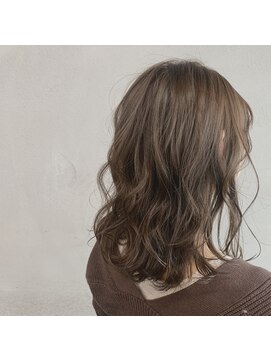 タグ(#tag) #マロンベージュ