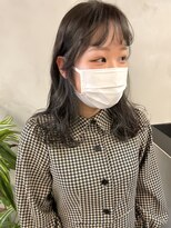 スワッグ(Swag)&nbsp;シルバーベージュ　ふわふわセミロング