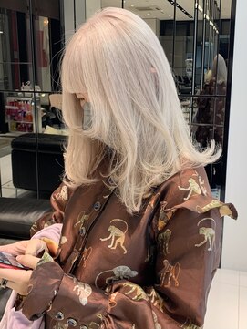 キーン 吉祥寺店(keen) 《keen×MURAKAMI》ホワイトブロンド×レイヤーカット