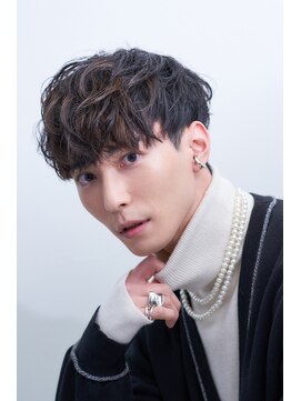 ジオ 国分寺(the O's) 束感/ハイライト/波巻き/マッシュパーマ[国分寺駅]