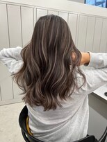 ジルブラン(JIL BLAN) ハイライトバレイヤージュダブルカラーショートカット30代40代