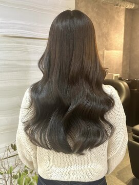 エルバイラビス 大宮(elu by lovis) 《ゆい》オリーブベージュ/オリーブカラー/似合わせカット