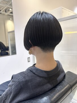 マチルダ(Matilda) グラジュエイトボブ