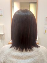 ヘアー グリーン(hair green) 30代40代50代/レイヤーボブ/レイヤーカットミディアムストレート